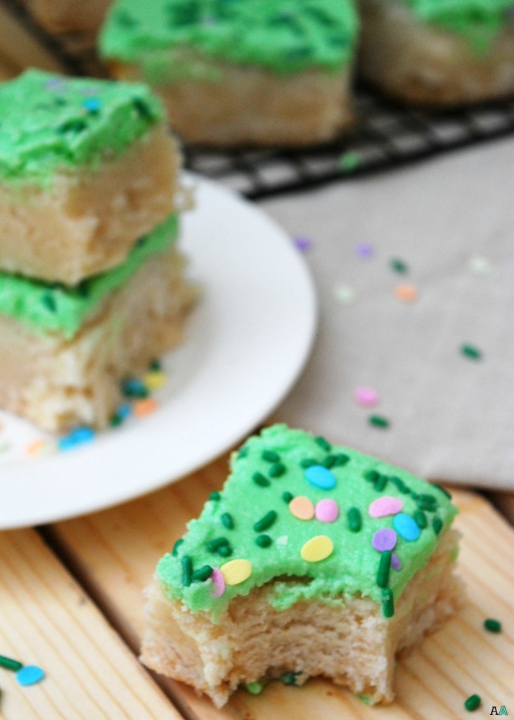 egg-free sugar cookie bars