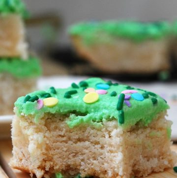 Sugar Cookie Bars with "Buttercream" Frosting (GF, DF, Egg, Soy, Peanut/Tree nut Free, Top 8 Free, Vegan) Recipe by Allergy Awesomeness