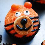 DIY Tiger Birthday Cupcakes