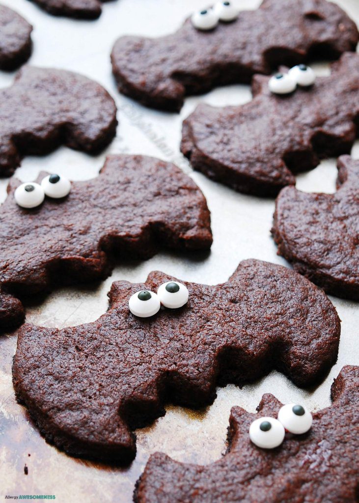gluten-free-dairy-free-Chocolate Sugar Cookie Bat Treats for Halloween