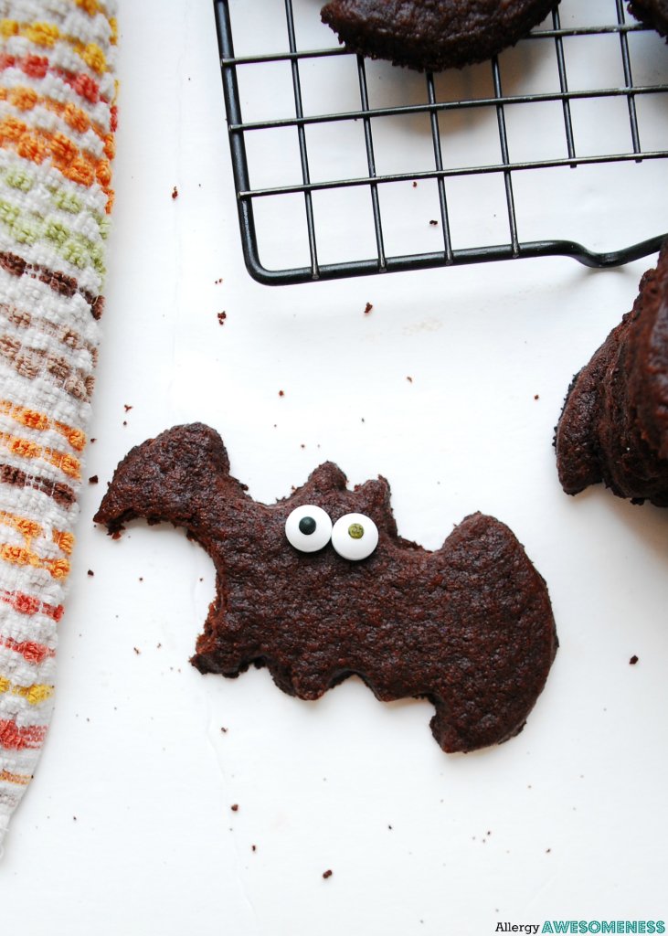 Egg-free Chocolate Sugar Cookie Bats