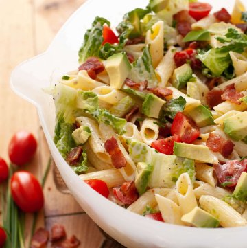 gluten-free-avocado-BLT-pasta-salad