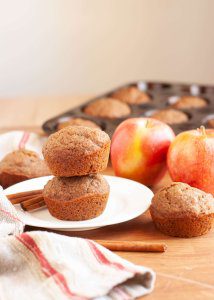 vegan-gluten-free-cinnamon-applesauce-muffins