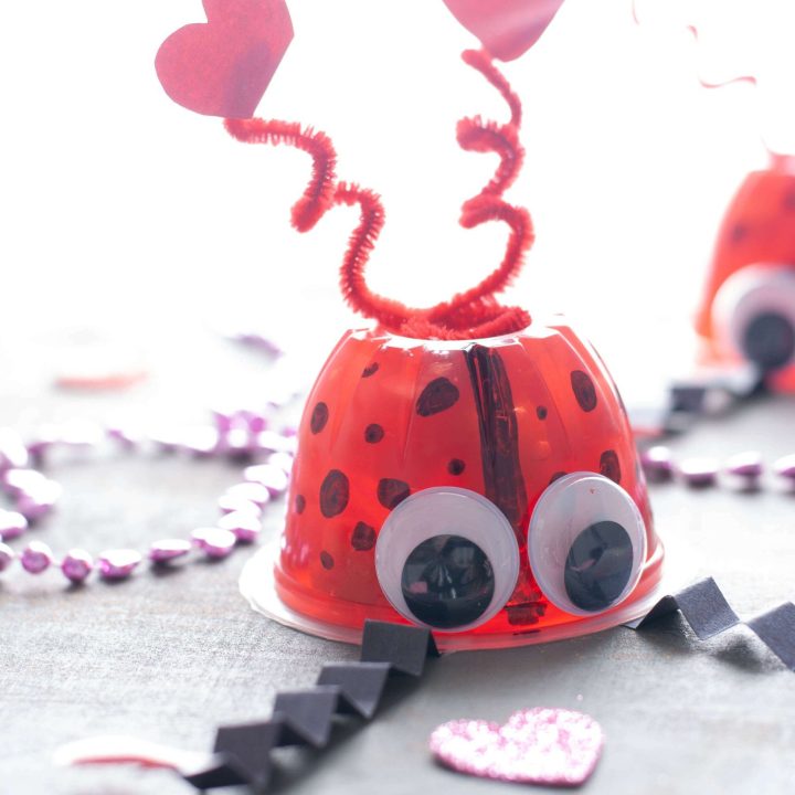 how to make a Valentine love bug