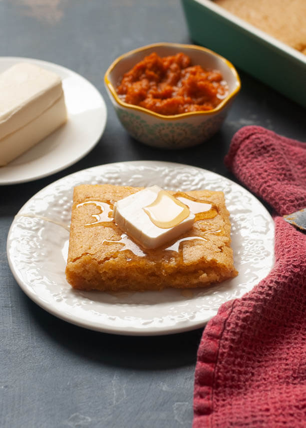 vegan-pumpkin-cornbread