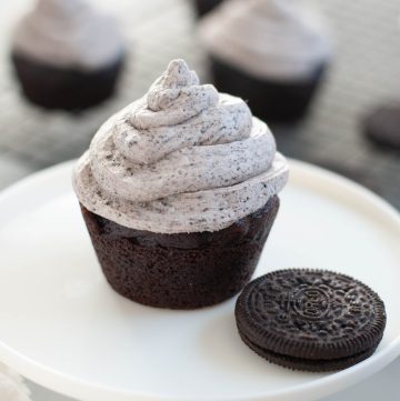gluten-free-dairy-free-oreo-cupcakes