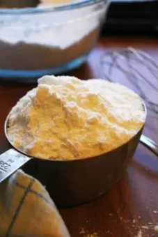 Homemade Gluten-free Flour Mix (Only 3 Ingredients!)