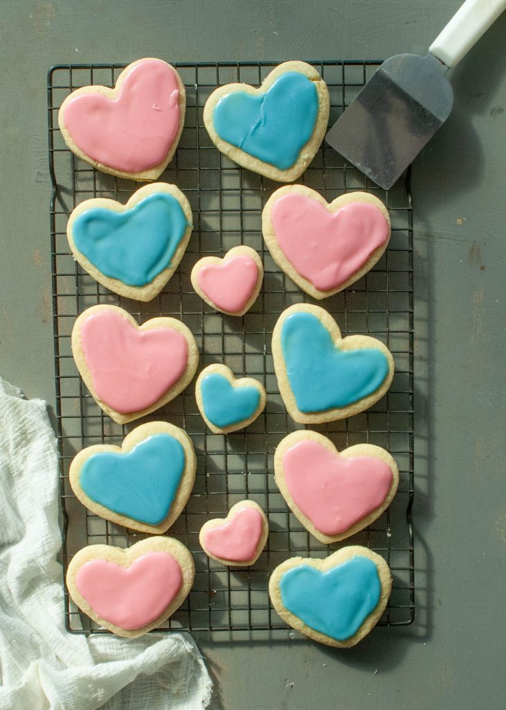 heart-shaped-gluten-free-sugar-cookies-on-a-wire-rack